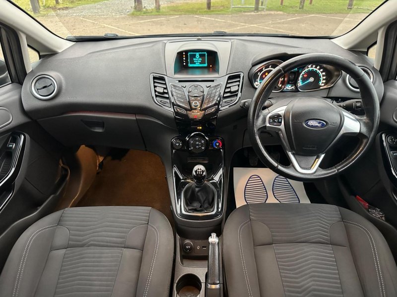 FORD FIESTA