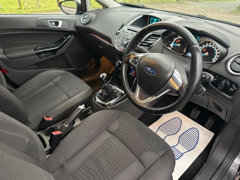 FORD FIESTA