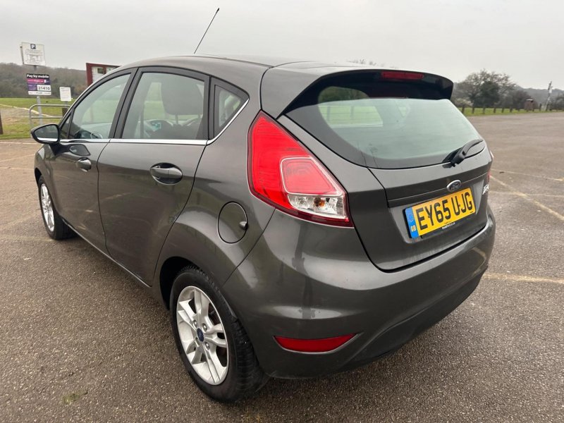 FORD FIESTA