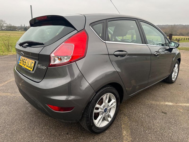 FORD FIESTA