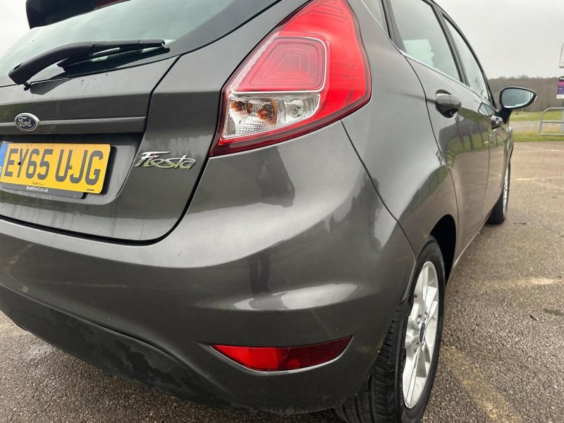 FORD FIESTA
