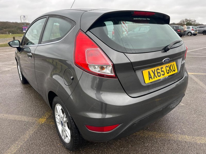 FORD FIESTA