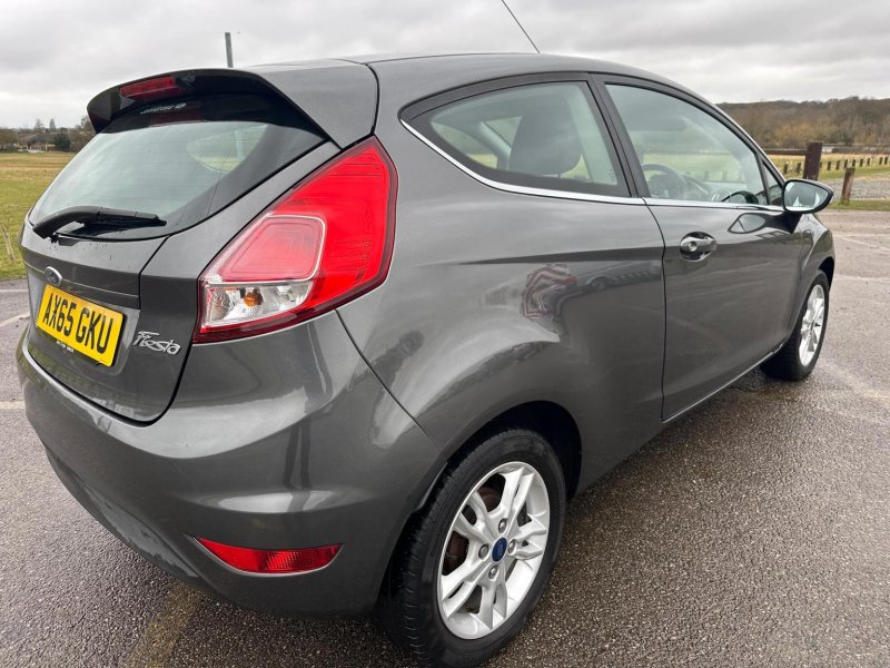 FORD FIESTA