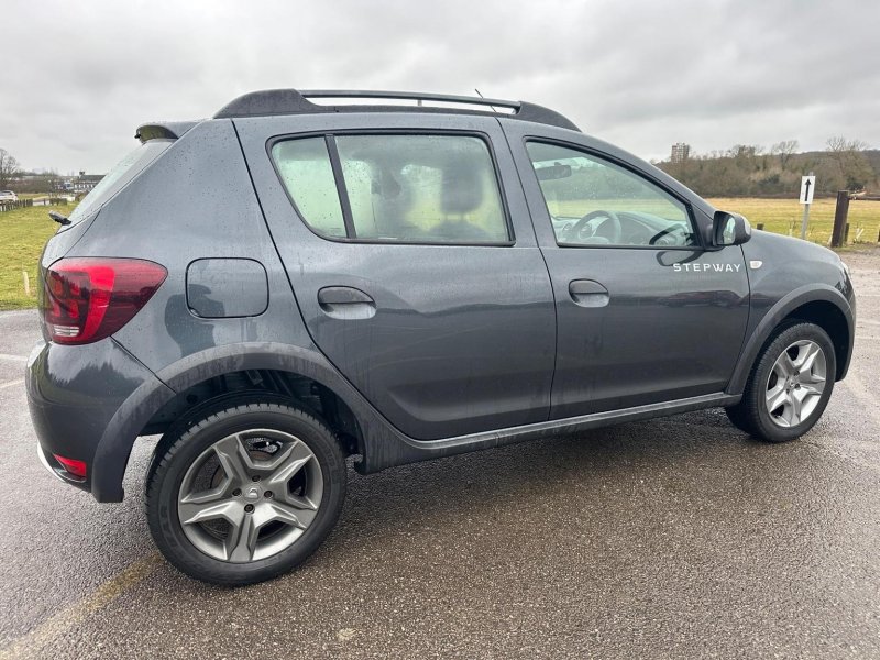 DACIA SANDERO STEPWAY