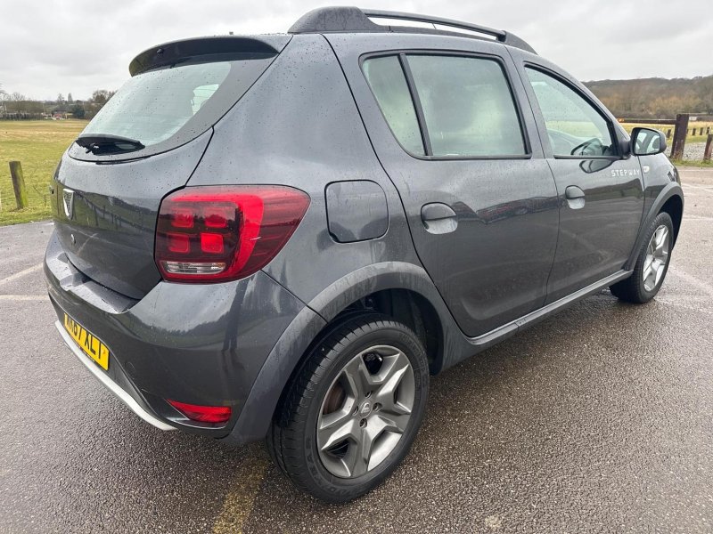 DACIA SANDERO STEPWAY