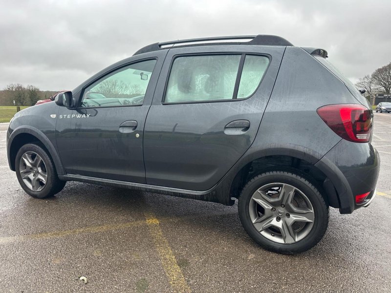 DACIA SANDERO STEPWAY