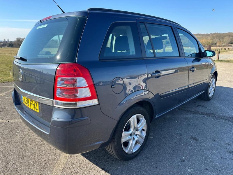 VAUXHALL ZAFIRA