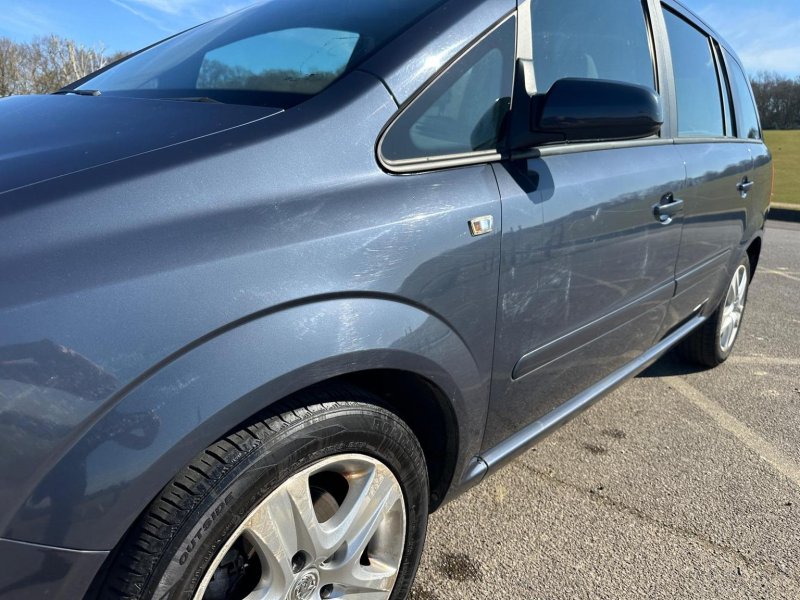 VAUXHALL ZAFIRA