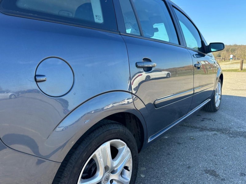 VAUXHALL ZAFIRA