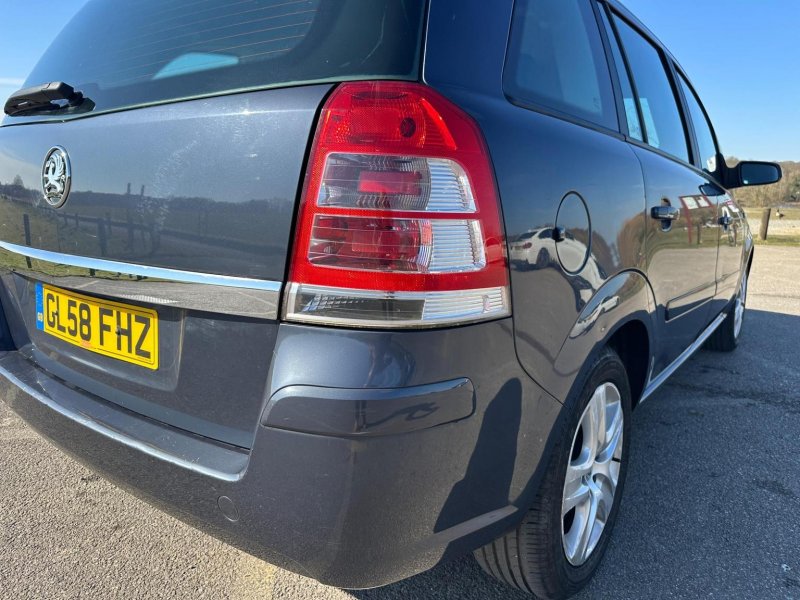 VAUXHALL ZAFIRA