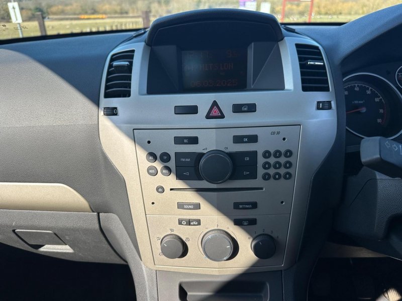 VAUXHALL ZAFIRA