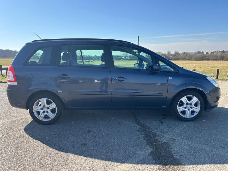 VAUXHALL ZAFIRA