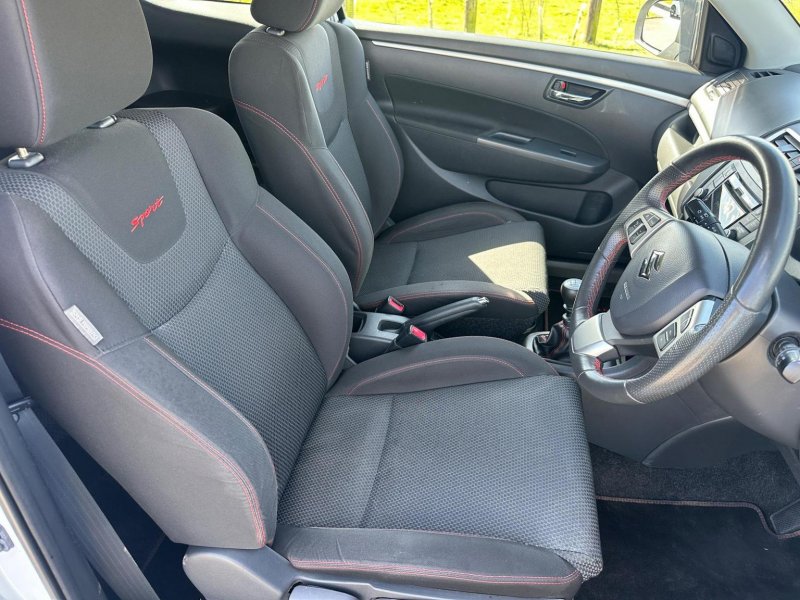 SUZUKI SWIFT