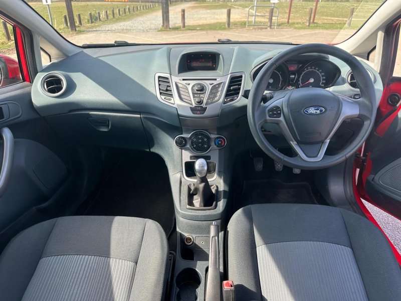 FORD FIESTA