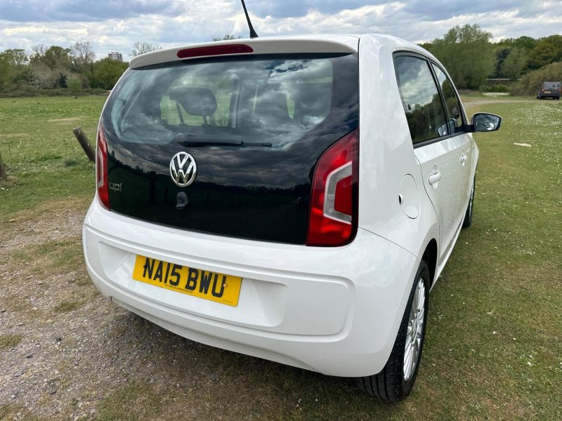 VOLKSWAGEN UP