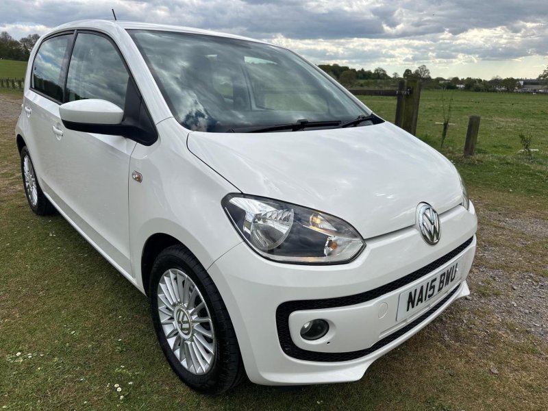 View VOLKSWAGEN UP 1.0 High up! Euro 5 5dr