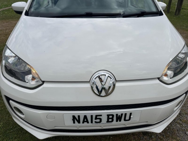 VOLKSWAGEN UP