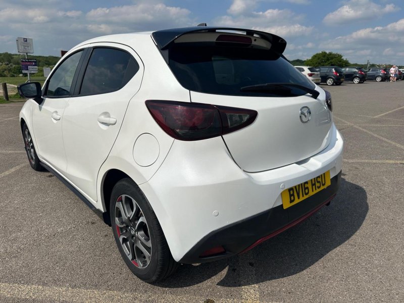 MAZDA MAZDA2