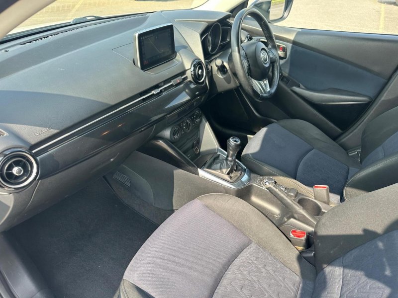 MAZDA MAZDA2