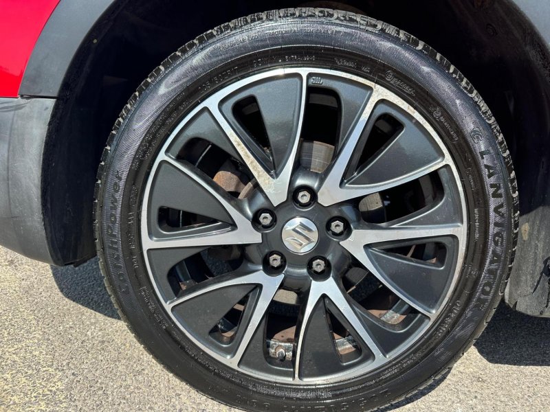 SUZUKI SX4 S-CROSS