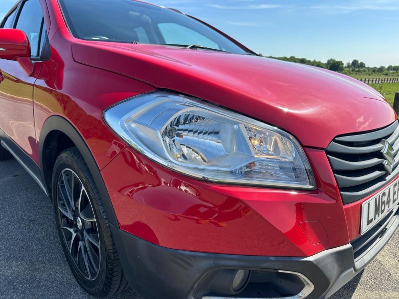 SUZUKI SX4 S-CROSS