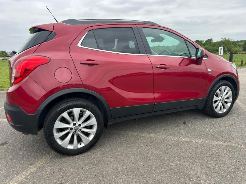 VAUXHALL MOKKA