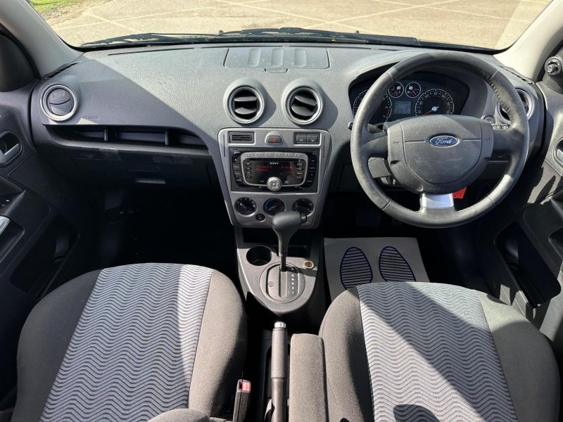FORD FUSION