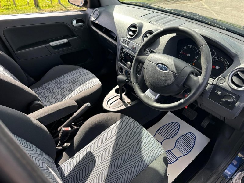 FORD FUSION