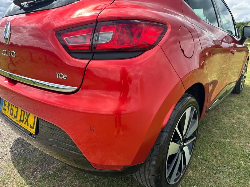 RENAULT CLIO