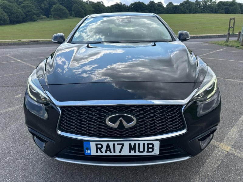 View INFINITI Q30 1.5d Business Executive Euro 6 (s/s) 5dr