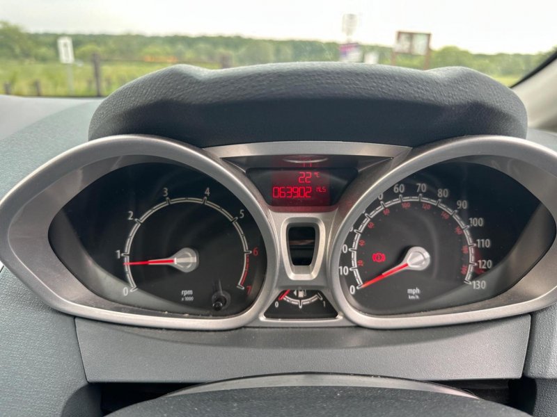 FORD FIESTA