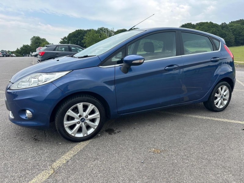 FORD FIESTA