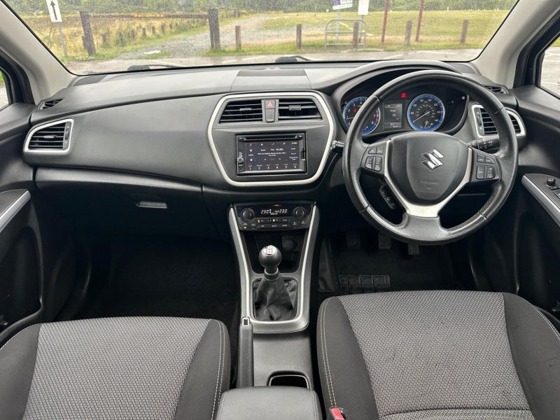 SUZUKI SX4 S-CROSS