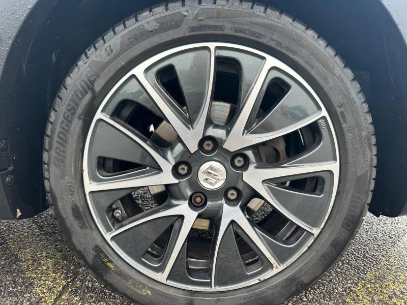 SUZUKI SX4 S-CROSS