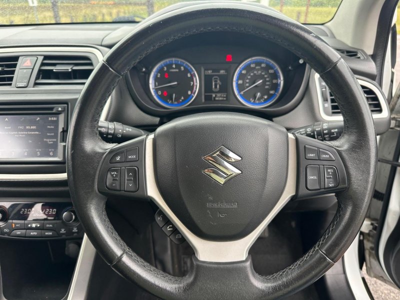 SUZUKI SX4 S-CROSS