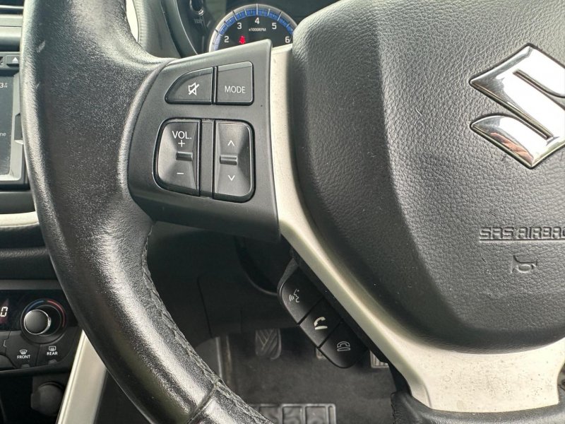 SUZUKI SX4 S-CROSS