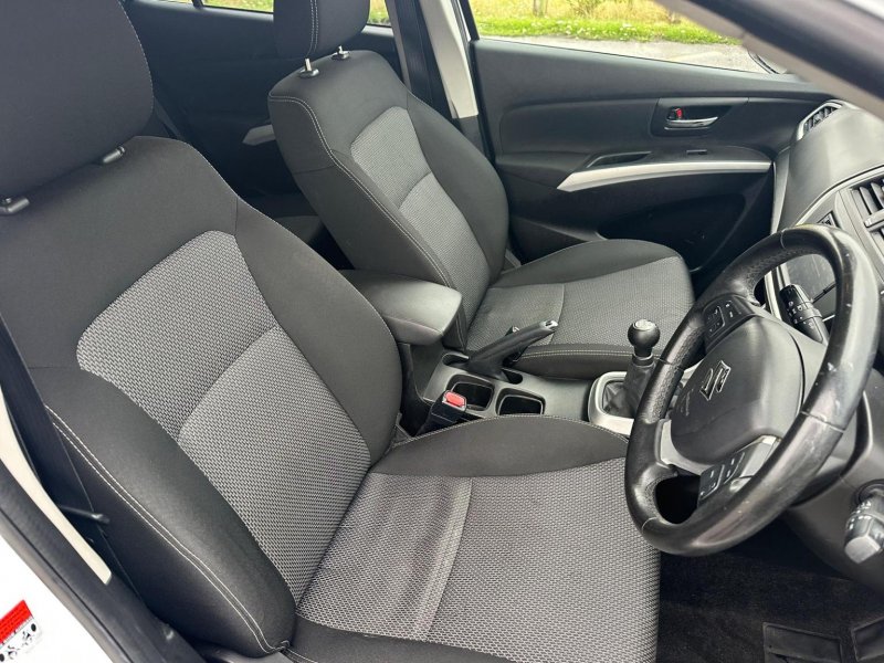 SUZUKI SX4 S-CROSS
