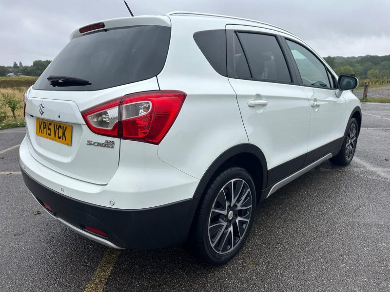 SUZUKI SX4 S-CROSS