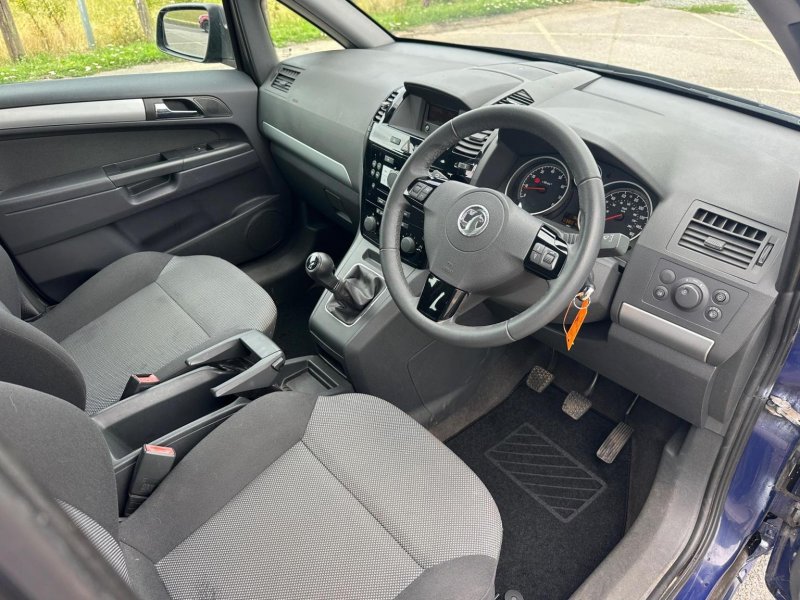 VAUXHALL ZAFIRA