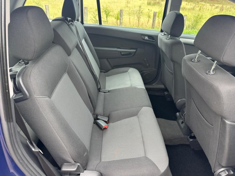 VAUXHALL ZAFIRA