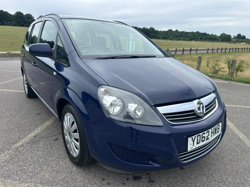 View VAUXHALL ZAFIRA 1.6 16V Exclusiv Euro 5 5dr
