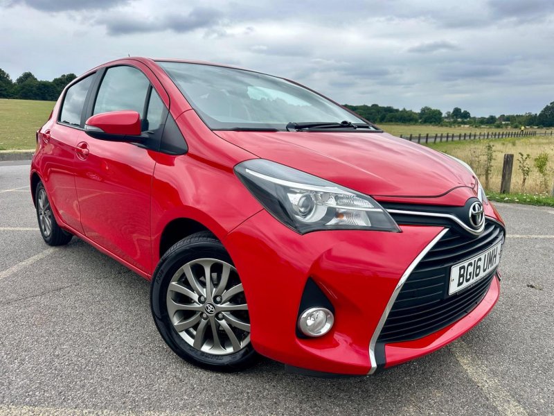 View TOYOTA YARIS 1.33 Dual VVT-i Icon Euro 6 5dr