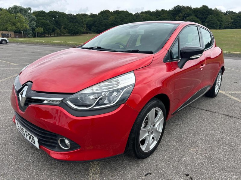 RENAULT CLIO