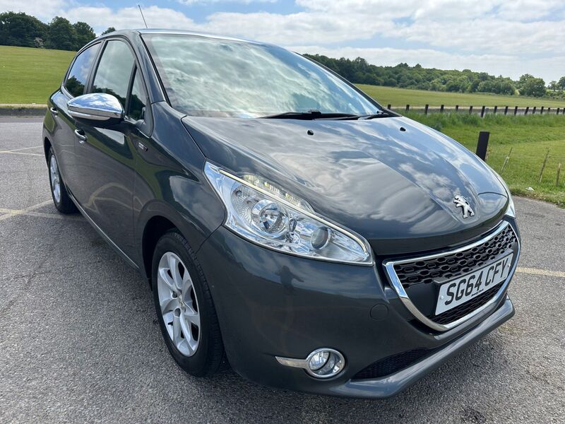 View PEUGEOT 208 1.4 HDi Style Euro 5 5dr