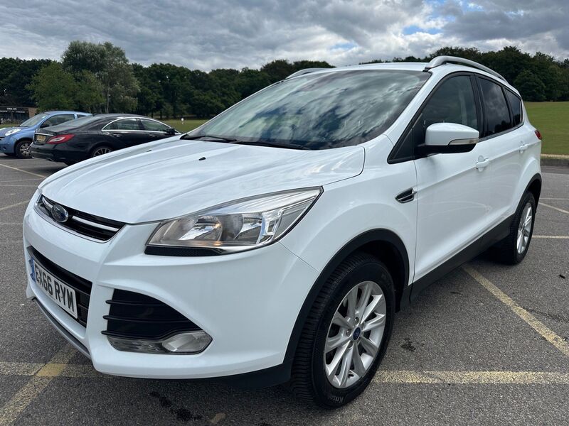 FORD KUGA