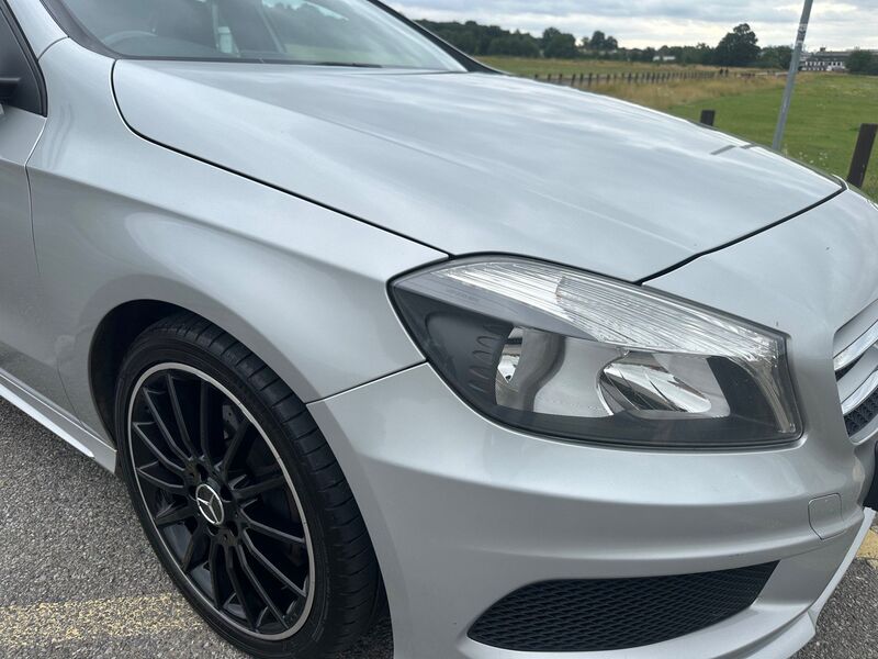 MERCEDES-BENZ A CLASS