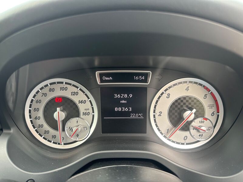 MERCEDES-BENZ A CLASS
