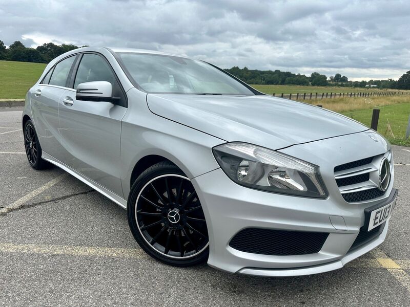 View MERCEDES-BENZ A CLASS 1.5 A180 CDI BlueEfficiency AMG Sport Euro 5 (s/s) 5dr