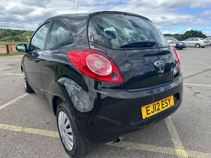 FORD KA