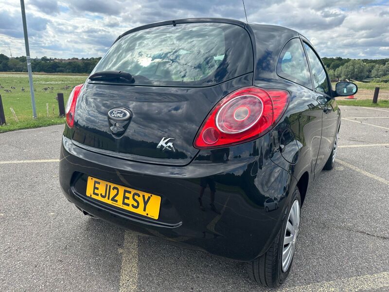 FORD KA